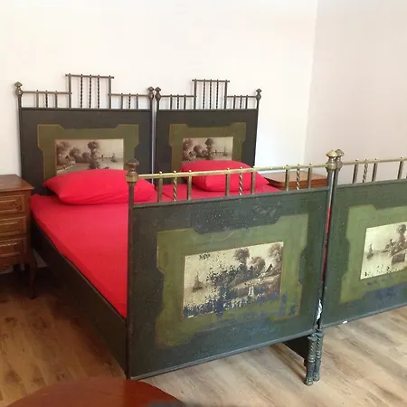 Hostel Art And *