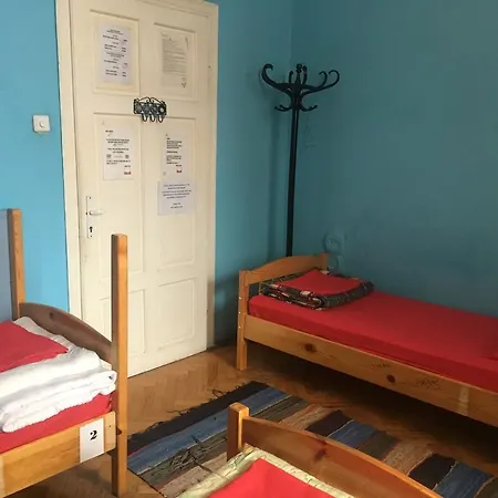 Hostel Art And
