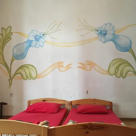Hostel Art And *